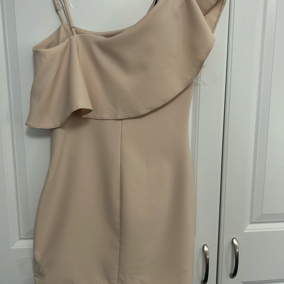 Forever 21 Beige /cream mini dress Size Small. - Picture 2 of 6